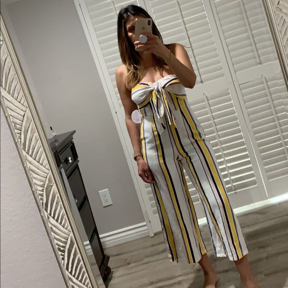 Cute jumpsuit new with tag!